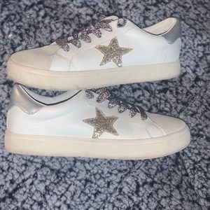 Steve Madden Rubie star women’s round toe lace up sneaker